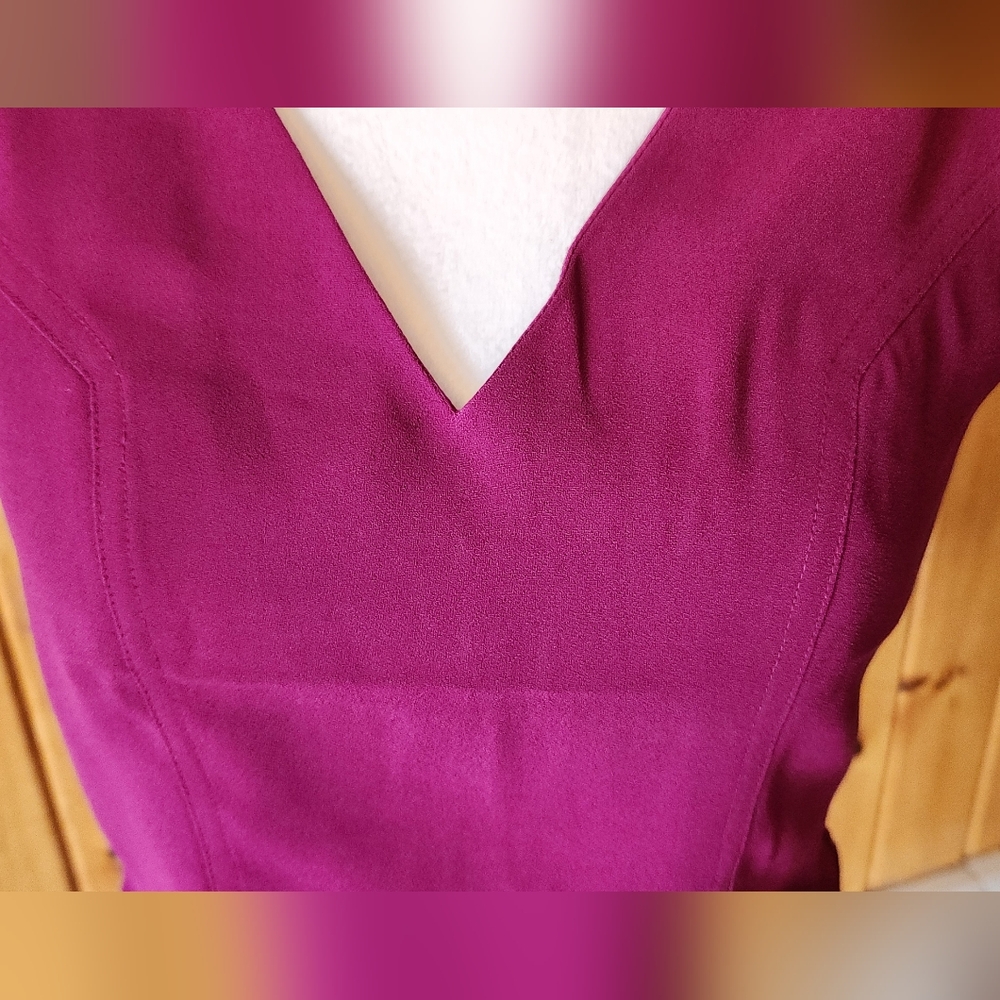 Banana Republic Crop Top Fusia Purple V Neck Pullover Career Top Size 0 - Picture 2 of 9